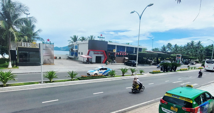 Khu nhà hàng du lịch Bốn Mùa Nha Trang được đề xuất vẫn giữ chức năng nhà hàng, giải trí nhưng phải cải tạo lại - Ảnh: PHAN SÔNG NGÂN