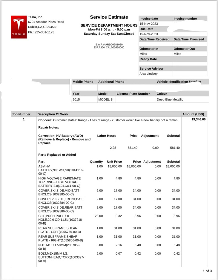 Hóa đơn thay pin xe điện Tesla Model S được chia sẻ trên Reddit - Ảnh: Reddit