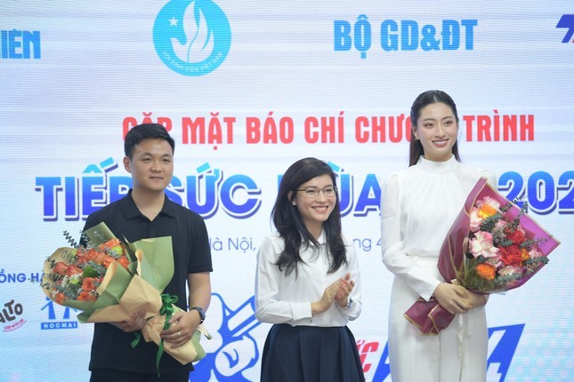 Hoa hậu Lương Thuỳ Linh - đại sứ chương trình &quot;Tiếp sức mùa thi&quot; năm 2024