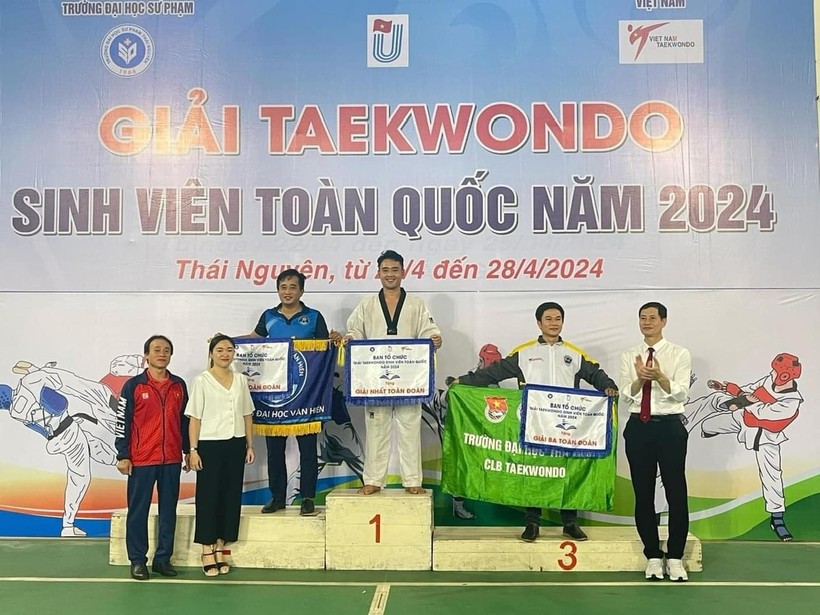 Đội tuyển Taekwondo Trường ĐH Trà Vinh xếp thứ Ba toàn đoàn Giải vô địch Taekwondo sinh viên toàn quốc năm 2024.