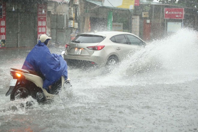 Đêm qua và sáng nay ở Bắc bộ đã xuất hiện mưa to đến rất to