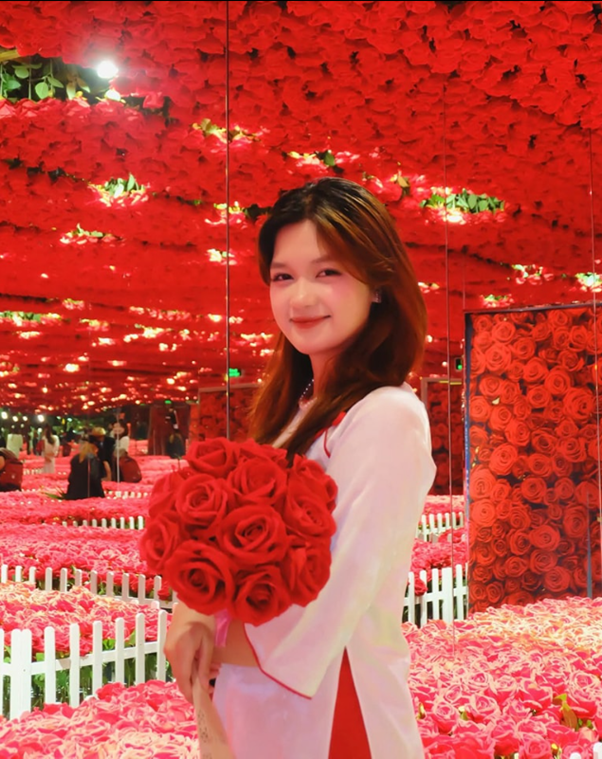 Metashow – Trải nghiệm nghệ thuật ánh sáng tương tác giữa lòng TP.HCM- Ảnh 5.