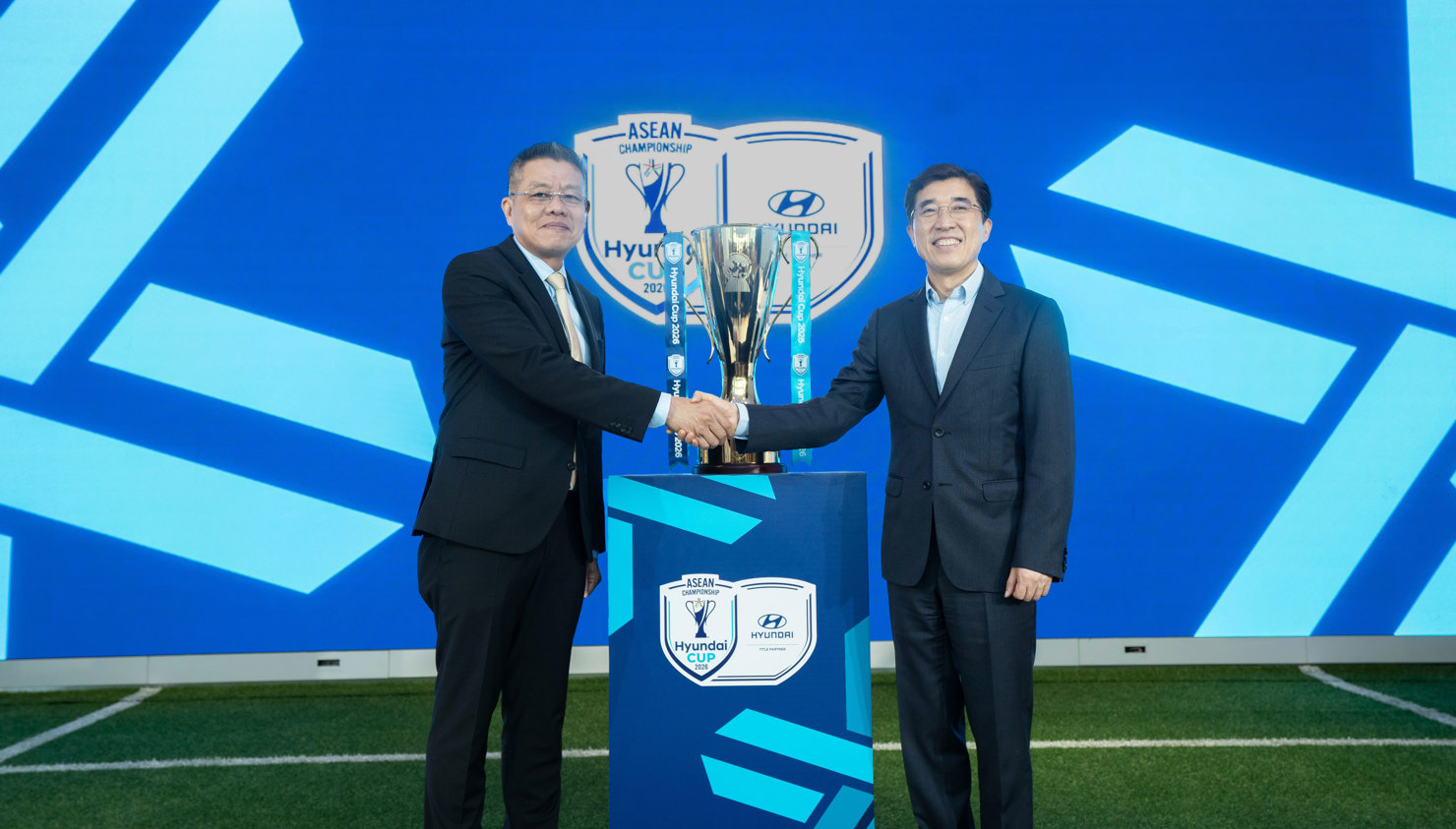 ASEAN Hyundai Cup™ là sự kiện lần đầu tiên Hyundai chính thức đồng hành cùng bóng đá Đông Nam Á, như một phần trong chiến lược mở rộng tầm ảnh hưởng tại khu vực.