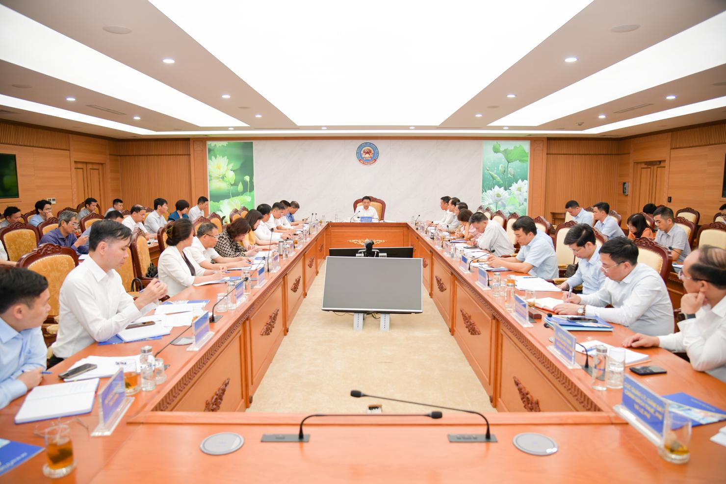 Toàn cảnh hội nghị.