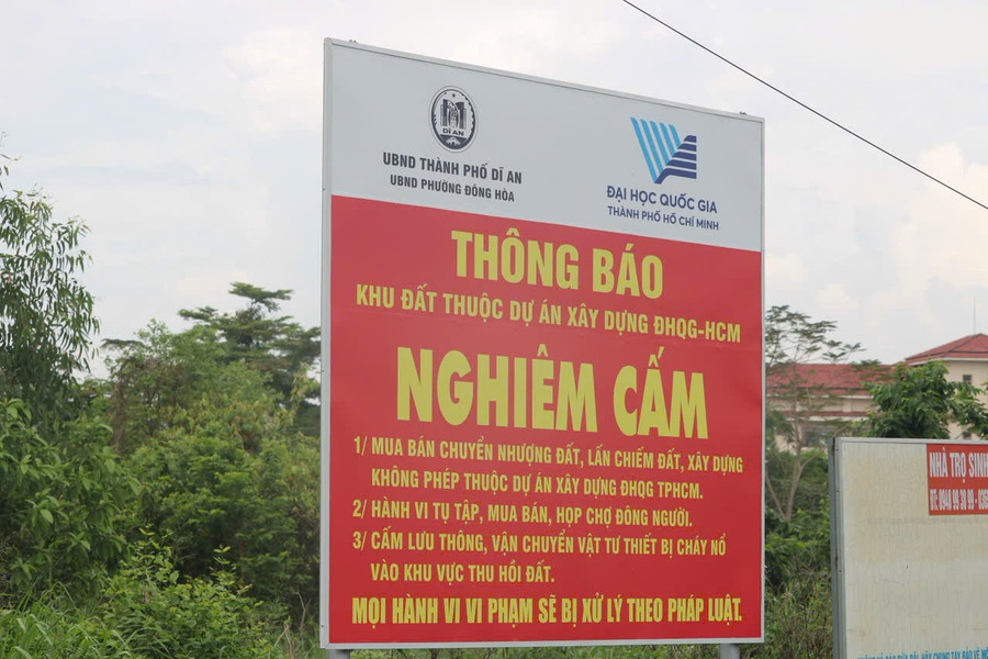 Thông báo ngăn tình trạng tái lấn chiếm trong khu vực khu đô thị ĐH Quốc gia TPHCM. 60b99022afac1af243bd.jpg