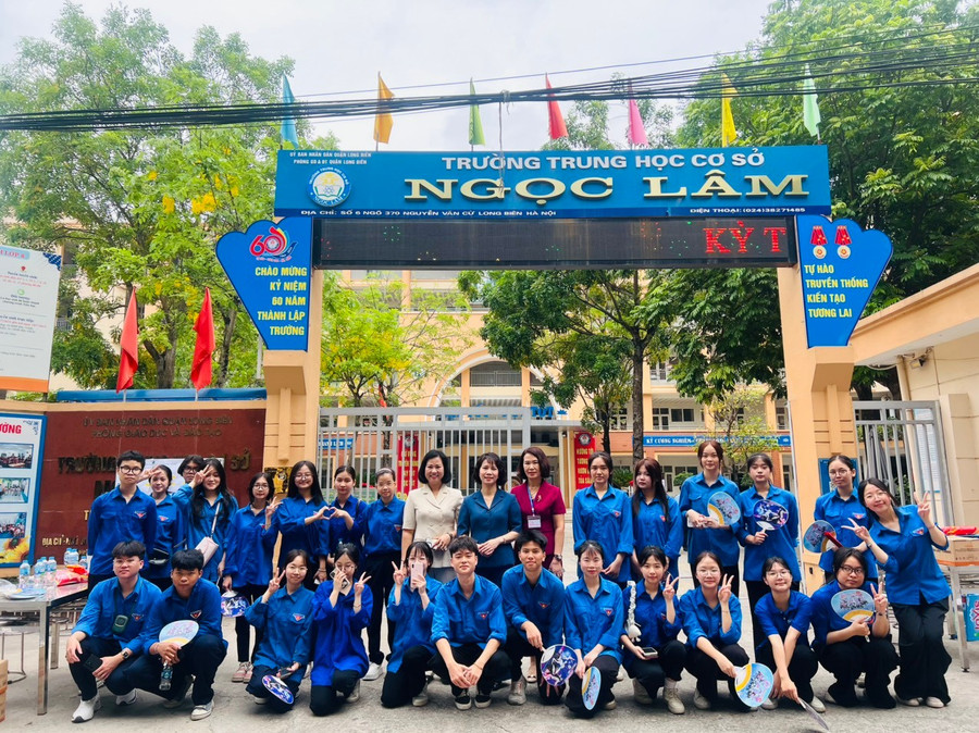 ngoc-lam.jpg