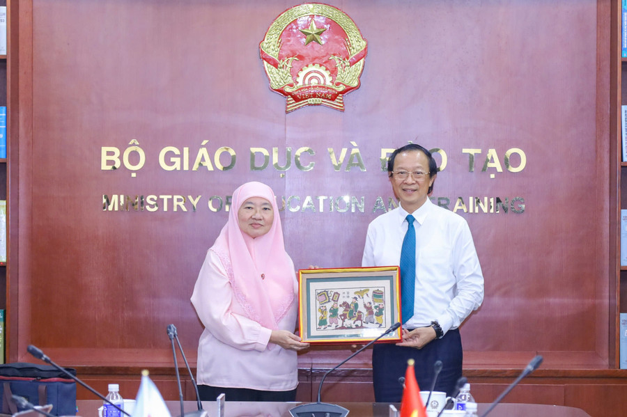 tt-thuong-lam-viec-voi-seameo6.jpg