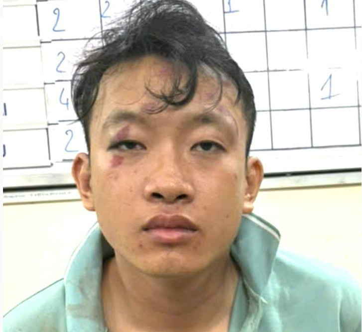 Nguyễn Minh Phúc tại cơ quan điều tra. (Ảnh: Công an Đồng Nai)