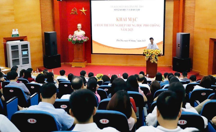 Ngày 1/7, Sở GD&ĐT tỉnh Phú Thọ khai mạc chấm thi tốt nghiệp THPT năm 2025.