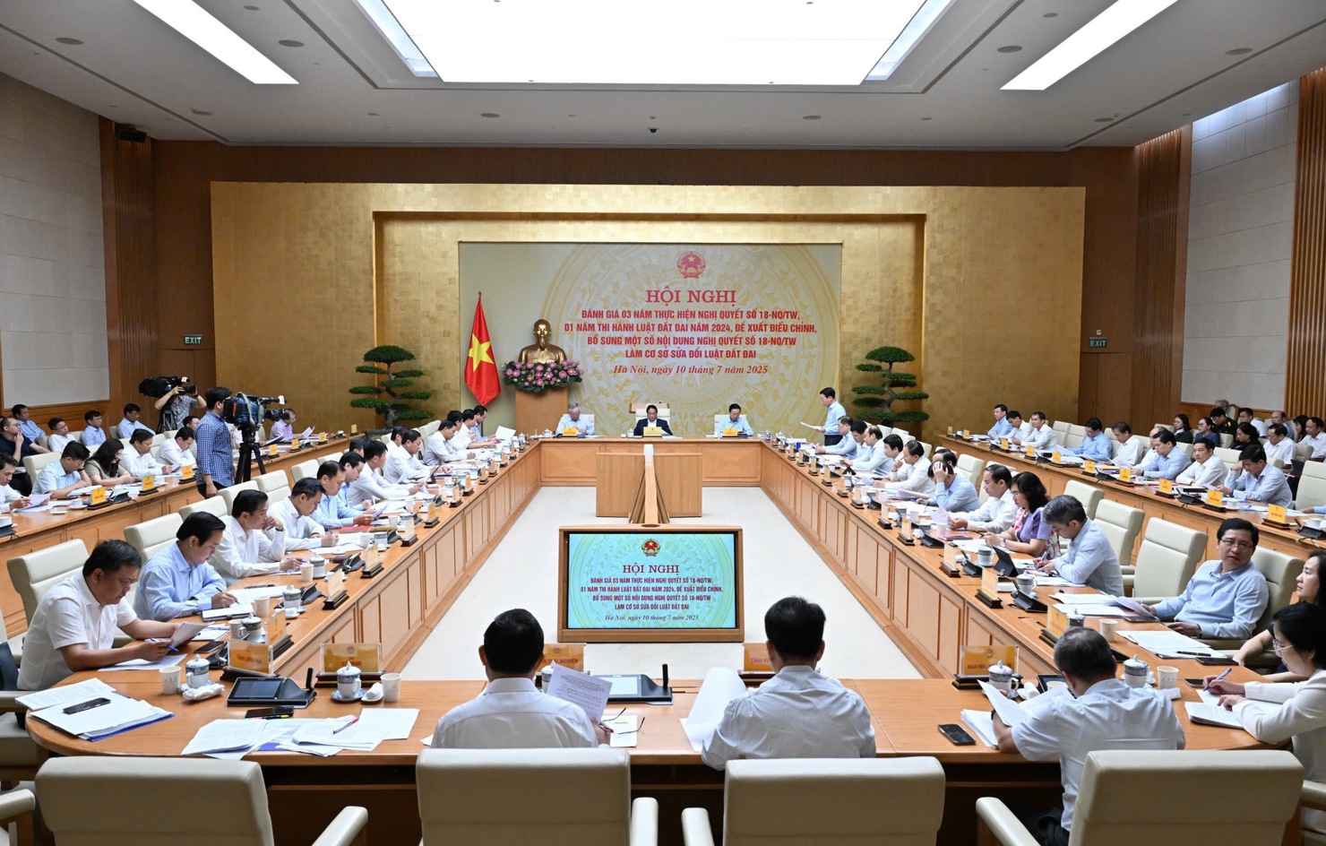 Toàn cảnh hội nghị. Ảnh: VGP