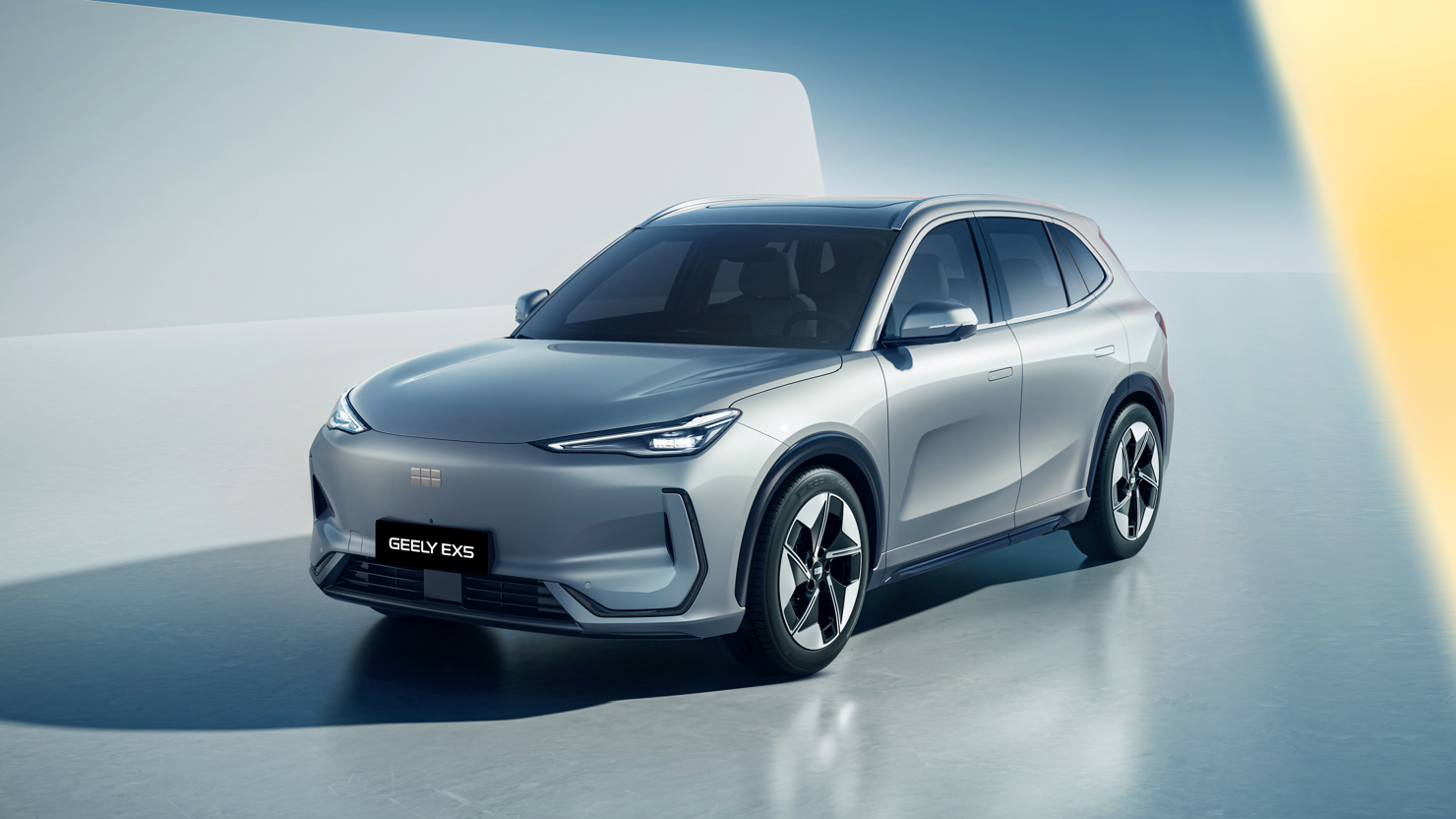 Geely EX5 là mẫu xe điện đô thị phù hợp cho nhu cầu di chuyển hàng ngày: nhỏ gọn, linh hoạt, trang bị thông minh và mức giá dễ tiếp cận.