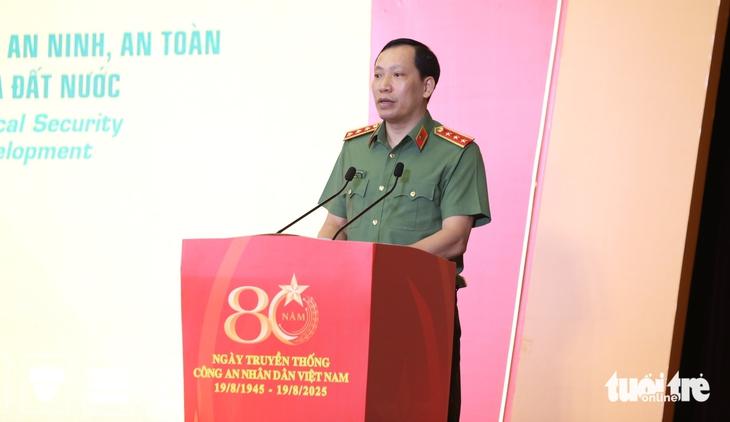 Thủ tướng Phạm Minh Chính dự triển lãm quốc tế về kỹ thuật và phương tiện phòng cháy chữa cháy - Ảnh 5.