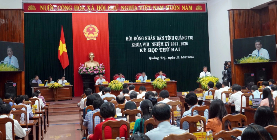 HĐND tỉnh Quảng Trị khóa VIII tiếp tục kỳ họp thứ 2.