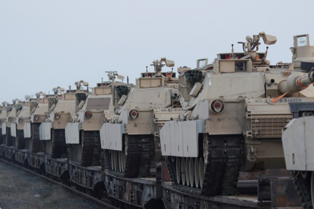 Mỹ chuyển giao tới 360 xe tăng cho Ukraine