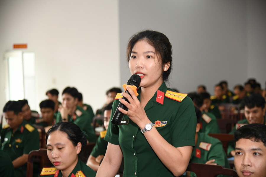 doi-thoai-ag-3.jpg