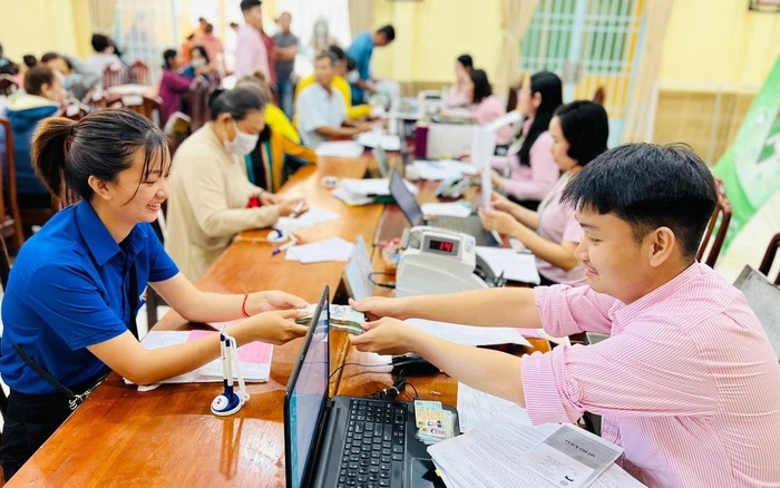 Chính sách tín dụng đối với HSSV, học viên thạc sĩ, nghiên cứu sinh học các ngành STEM thực hiện qua Ngân hàng Chính sách xã hội.