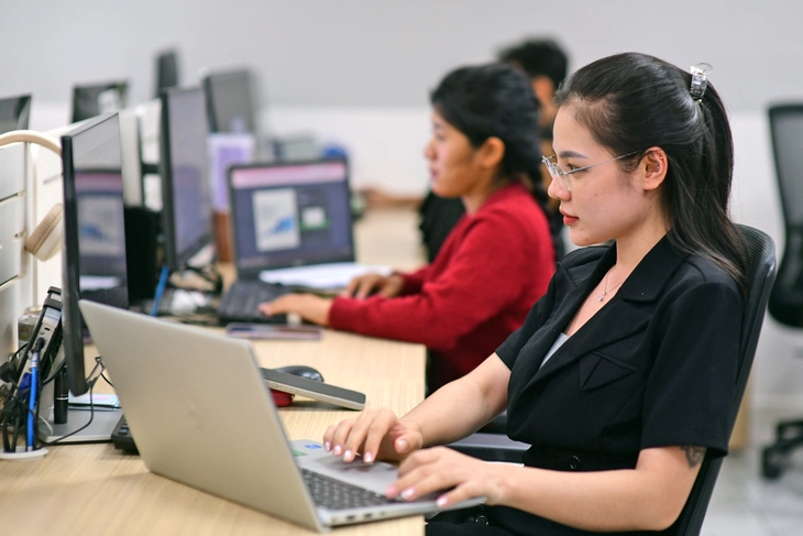 Cá nhân bán ròng chứng khoán nhiều nhất 3 năm, khối ngoại và tự doanh 'ôm hàng' - Ảnh 1.