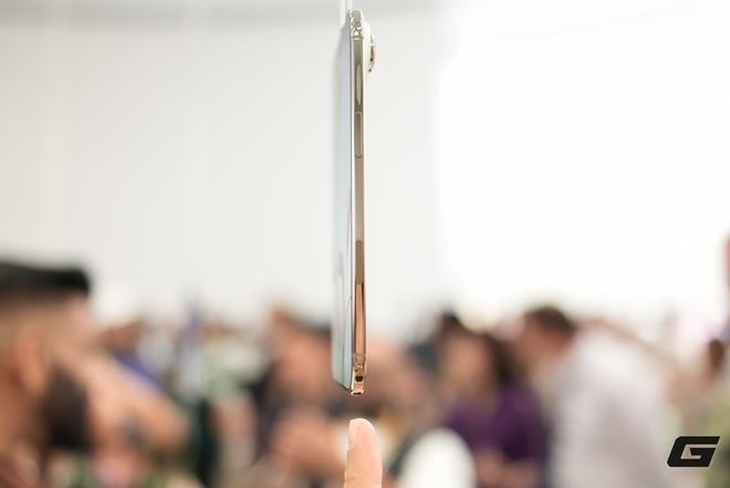 iPhone 17 và những "lần đầu tiên" trong lịch sử: từ màn hình 120 Hz đến iPhone mỏng nhất- Ảnh 6.