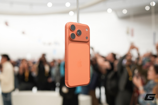 iPhone 17 và những "lần đầu tiên" trong lịch sử: từ màn hình 120 Hz đến iPhone mỏng nhất- Ảnh 9.