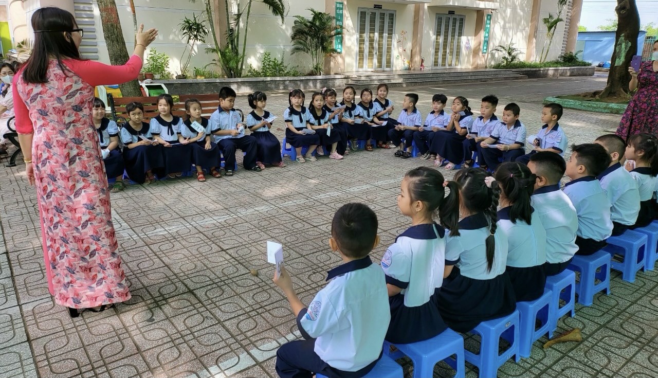 Ngày thứ Bảy chỉ được dành cho các hoạt động bổ trợ, rèn kỹ năng hoặc trải nghiệm. Ảnh: Lê Văn