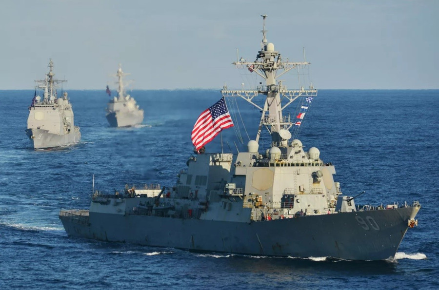 Hải quân Mỹ tập trung lực lượng lớn tại Biển Caribe.