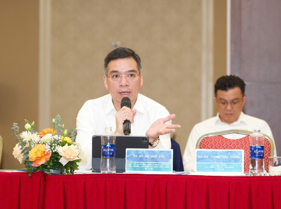 TS.BS Hà Anh Đức, Cục trưởng Cục Quản lý khám chữa bệnh, Phó Chủ tịch Hội đồng Y khoa Quốc gia cho biết: Bộ Y tế đang phối hợp với các bộ, ngành liên quan gấp rút hoàn thiện đề án cấp cứu ngoại viện nhằm nâng cao năng lực ứng phó với các tình huống khẩn cấp, giảm thiểu rủi ro và bảo vệ sức khỏe nhân dân. TS.BS Hà Anh Đức, Cục trưởng Cục Quản lý khám chữa bệnh, Phó Chủ tịch Hội đồng Y khoa Quốc gia cho biết: Bộ Y tế đang phối hợp với các bộ, ngành liên quan gấp rút hoàn thiện đề án cấp cứu ngoại viện nhằm nâng cao năng lực ứng phó với các tình huống khẩn cấp, giảm thiểu rủi ro và bảo vệ sức khỏe nhân dân.