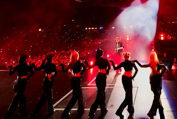 G-DRAGON - Ảnh 5.