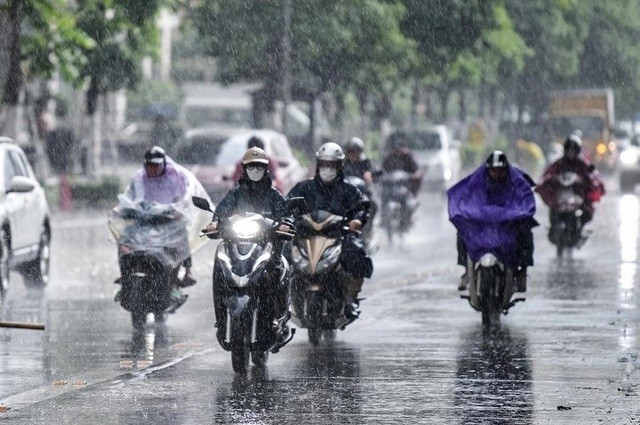 Thời tiết Hà Nội xuất hiện mưa dông rải rác, cục bộ có nơi mưa to. ha-noi-cv.jpg