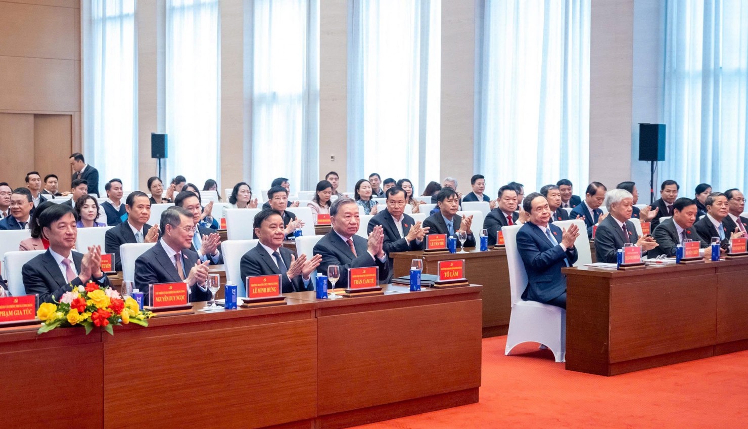 Tổng Bí thư Tô Lâm; Chủ tịch Quốc hội Trần Thanh Mẫn; Thường trực Ban Bí thư Trần Cẩm Tú và các đại biểu dự buổi lễ. Ảnh: Phạm Thắng.