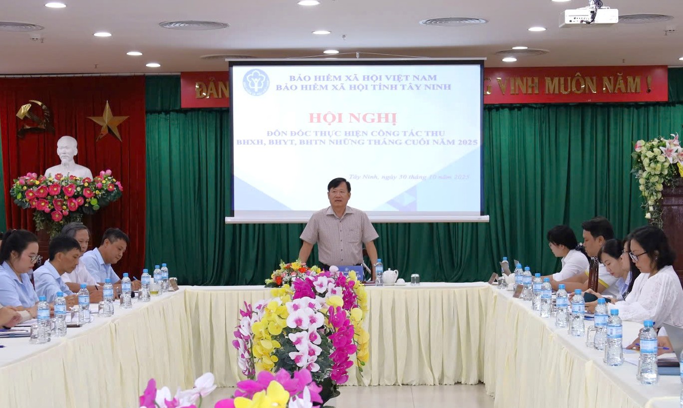 Hội nghị đôn đốc thu BHXH, BHYT tại Tây Ninh. Ảnh: TT