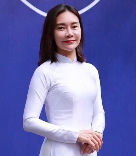 PGS.TS. Đặng Thị Huyền Anh: Việc đặt kinh tế tư nhân vào vị trí động lực quan trọng nhất cho thấy một tín hiệu chính sách mạnh mẽ về định hướng tái cấu trúc các động lực tăng trưởng.