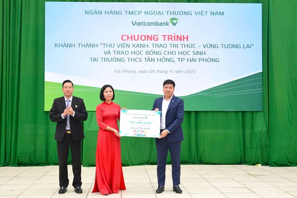 Vietcombank khánh thành