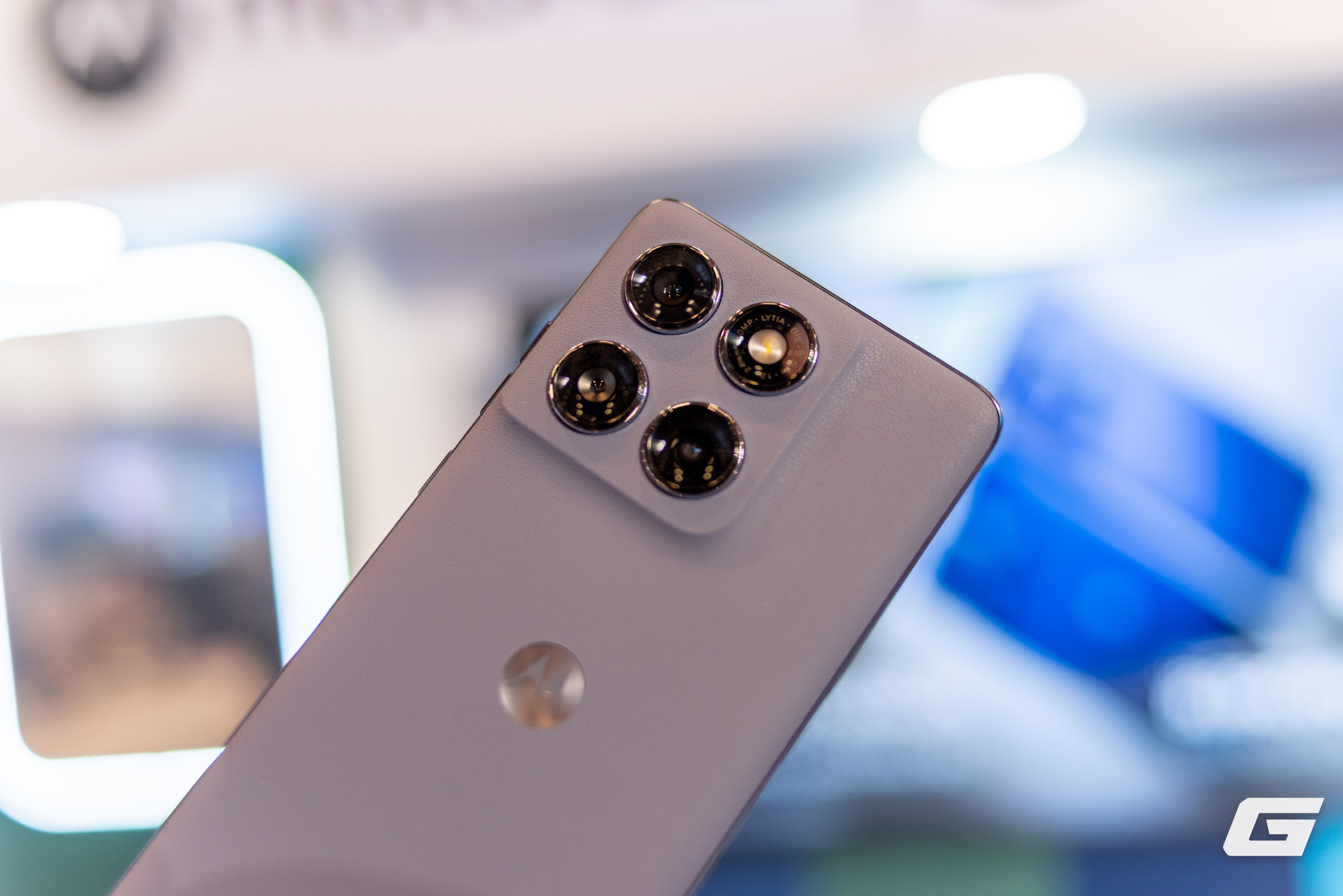 Motorola "tái xuất" Việt Nam đầy ấn tượng: Ra mắt 5 mẫu máy trải dài mọi phân khúc, giá chưa đến 3 triệu đồng- Ảnh 15.