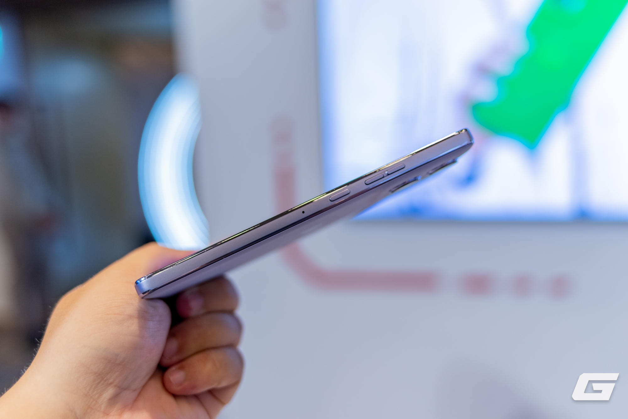 Motorola "tái xuất" Việt Nam đầy ấn tượng: Ra mắt 5 mẫu máy trải dài mọi phân khúc, giá chưa đến 3 triệu đồng- Ảnh 17.