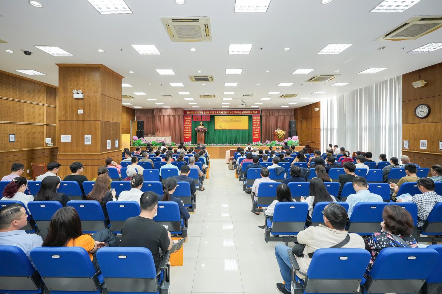 Hội nghị do LPBank phối hợp cùng Công ty Cổ phần MISA, Thuế cơ sở 1 TP. Hồ Chí Minh và UBND phường Bến Thành tổ chức.