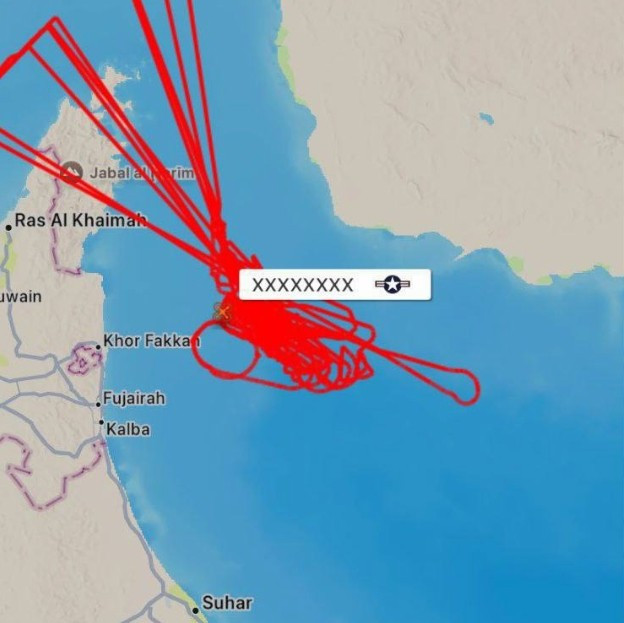 UAV trinh sát MQ-4C Triton của Hải quân Hoa Kỳ đã tiến hành giám sát khu vực nơi con tàu bị bắt giữ trong một thời gian dài. dron-ssha.jpg