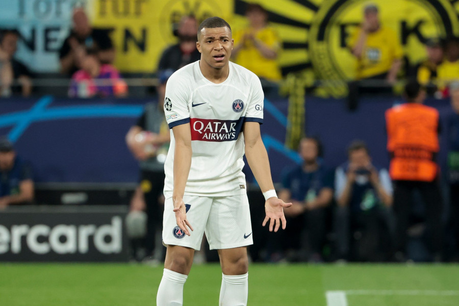 Kylian Mbappe đang kiện đội bóng cũ PSG bồi thường 300 triệu USD. mbappe.jpg