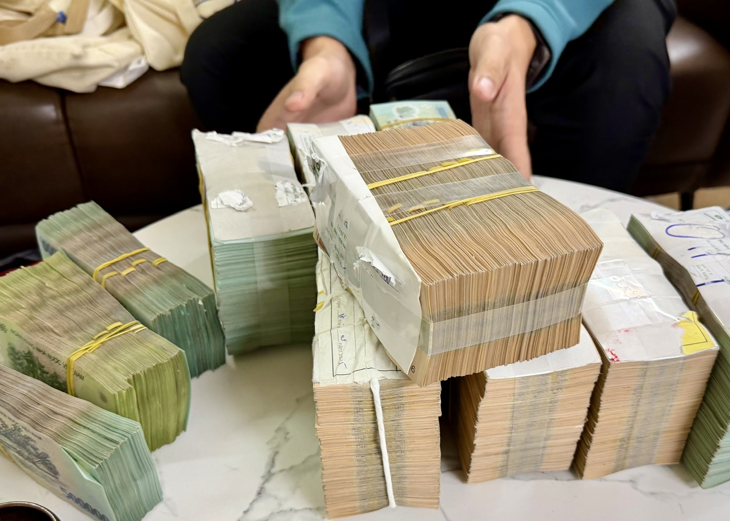 Đến cuối tháng 10/2025, lãi suất cho vay bình quân đối với các giao dịch mới giảm còn 6,88%/năm. Ảnh: HD