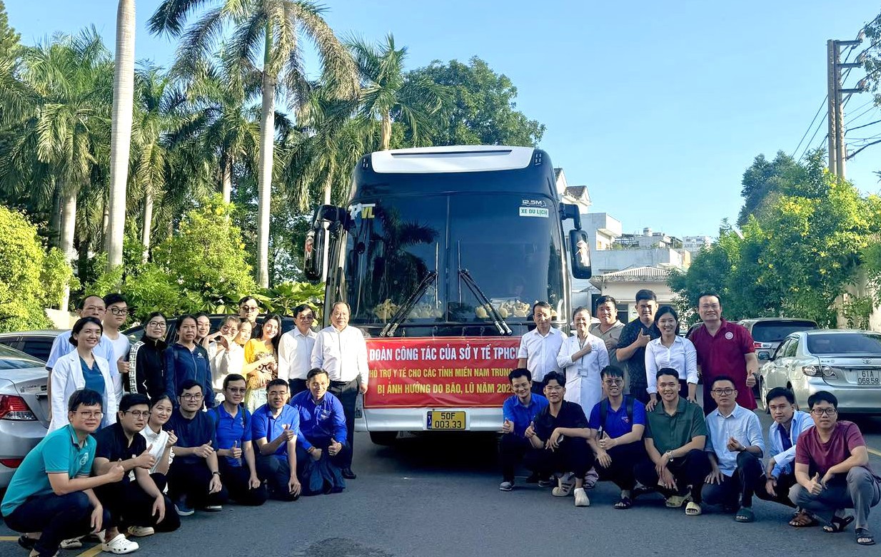 Đoàn y, bác sĩ TP. Hồ Chí Minh chi việc cho Đắk Lắk