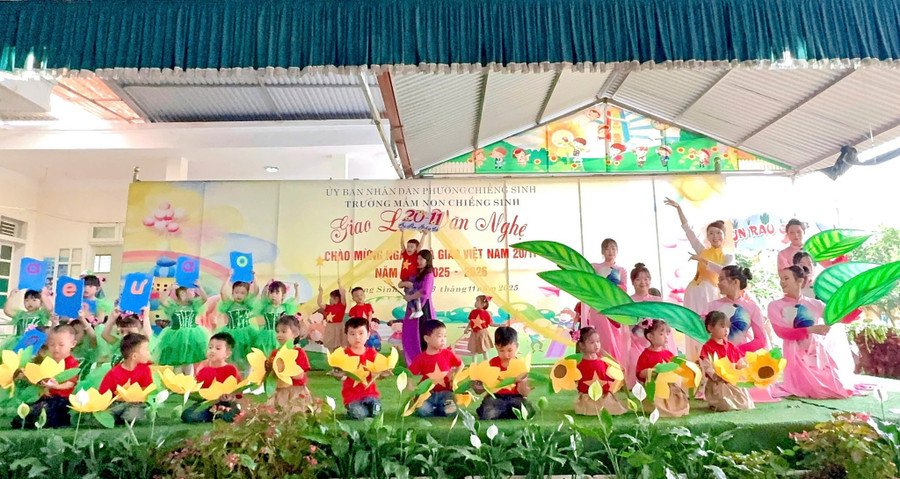 Công tác phổ cập giáo dục và giảng dạy luôn được tỉnh Sơn La đặc biệt quan tâm. 584650495-1321667326425684-6725482827691788056-n.jpg