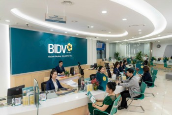 Ngân hàng lớn dẫn dắt phục hồi tín nhiệm ngành, áp lực thanh khoản tập trung ở nhóm nhỏ