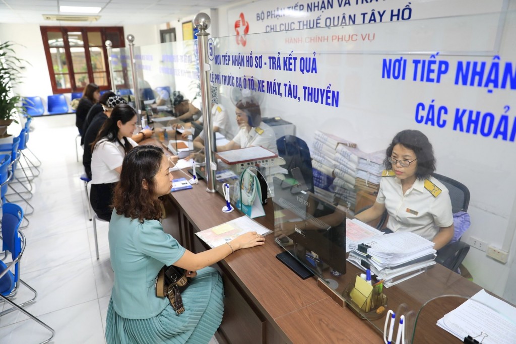 Tiền lương, thuế, đất đai: Nhiều chính sách mới bắt đầu áp dụng từ năm 2026 Tiền lương, thuế, đất đai: Nhiều chính sách mới bắt đầu áp dụng từ năm 2026