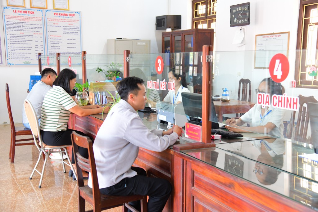 Kịp thời hoàn thiện thể chế tài chính đáp ứng vận hành thông suốt chính quyền 2 cấp Kịp thời hoàn thiện thể chế tài chính đáp ứng vận hành thông suốt chính quyền 2 cấp