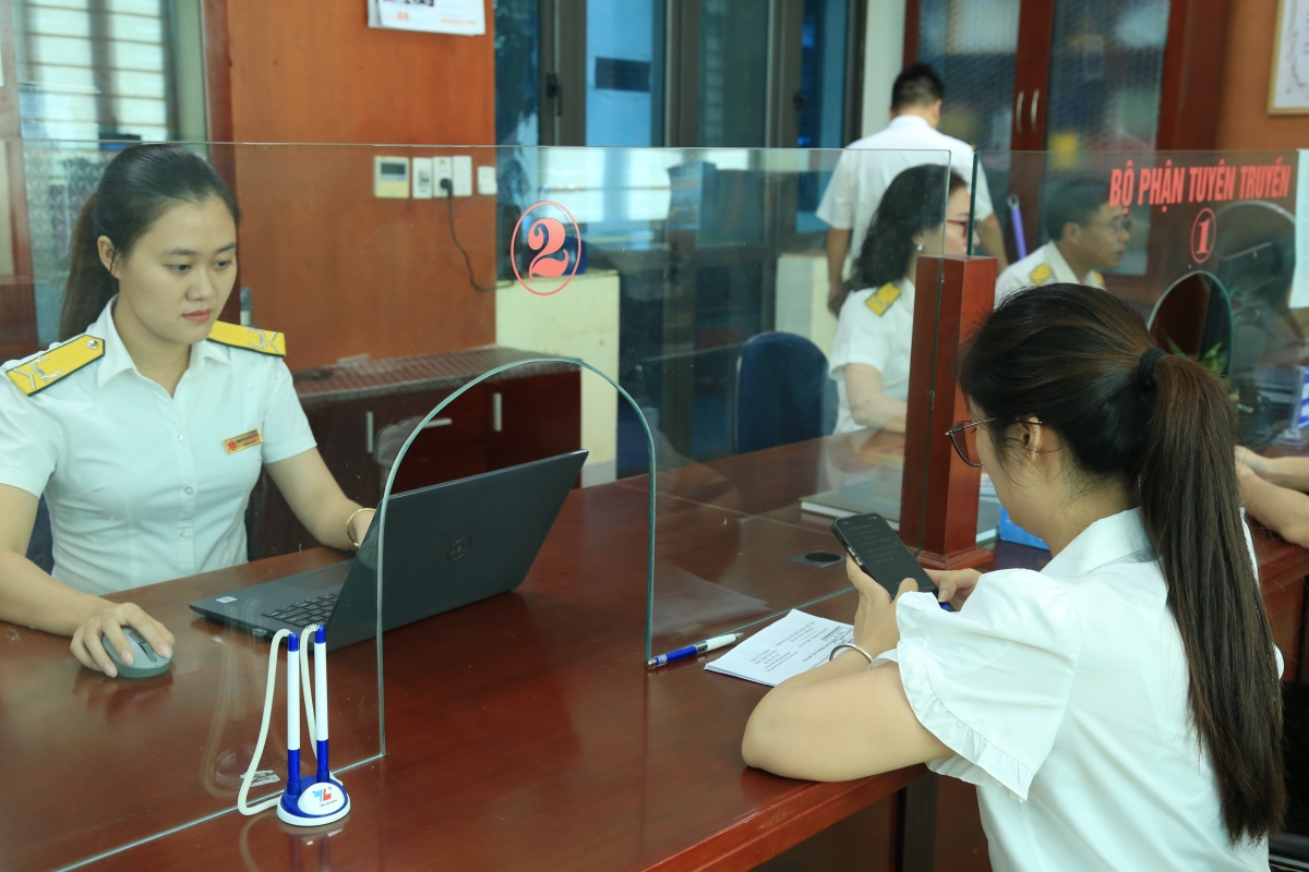 Chi lương tiền mặt trên 5 triệu đồng không được trừ khi tính thuế thu nhập doanh nghiệp Chi lương tiền mặt trên 5 triệu đồng không được trừ khi tính thuế thu nhập doanh nghiệp