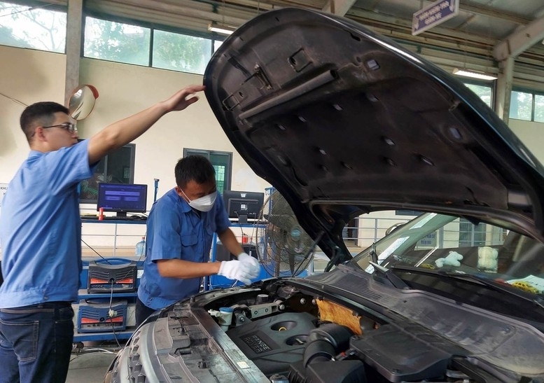 Quy định mới về kiểm định khí thải ô tô từ 1/3: Chủ xe cần lưu ý gì? Quy định mới về kiểm định khí thải ô tô từ 1/3: Chủ xe cần lưu ý gì?