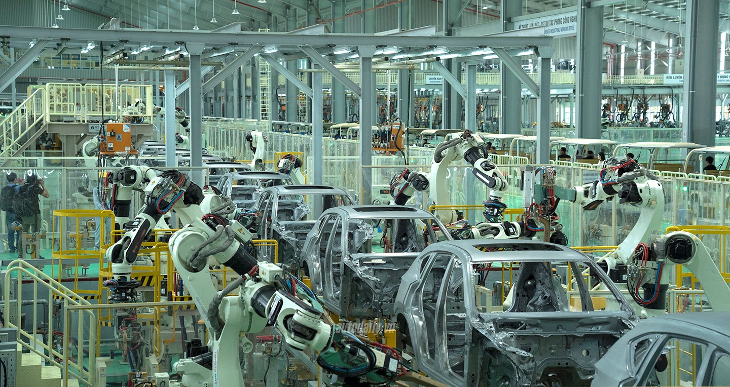 Chỉ số PMI ngành sản xuất Việt Nam tiếp tục được cải thiện, đạt 54,3 điểm