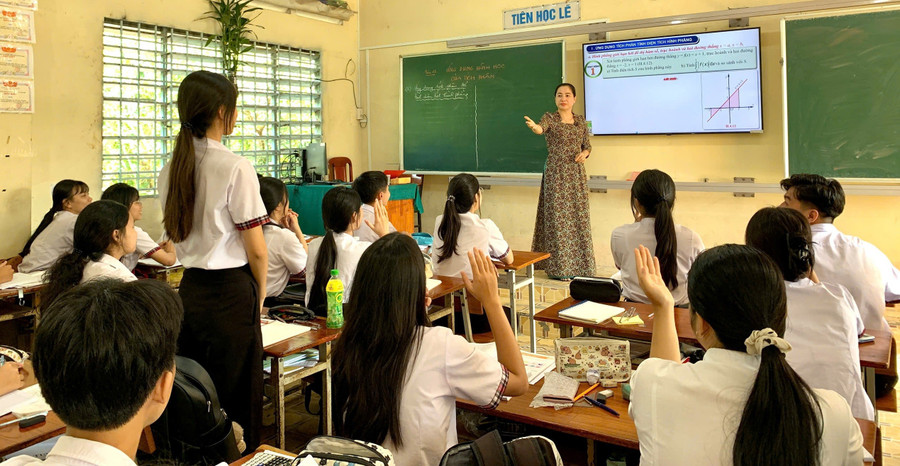 Giờ học tại Trường THPT Võ Văn Kiệt (Vĩnh Long). Ảnh: NTCC trung-tam-cua-doi-moi3.jpg