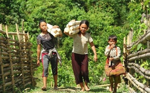 Thúc đẩy giảm nghèo đa chiều trong kỷ nguyên phát triển mới