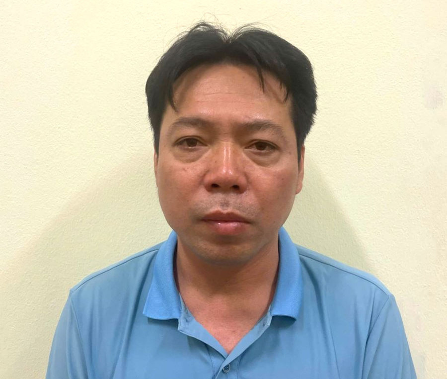 Nguyễn Văn Mạnh tại cơ quan điều tra. Ảnh Công an tỉnh Hưng Yên. nguyen-van-manh-tai-co-quan-dieu-tra.jpg