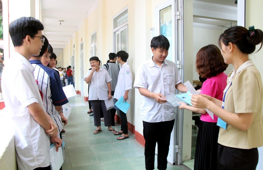 Kỳ thi tuyển sinh vào lớp 10 THPT năm học 2026-2027 tại Phú Thọ sẽ diễn ra từ ngày 1-2/6 (môn chung) và ngày 3/6 (môn chuyên).